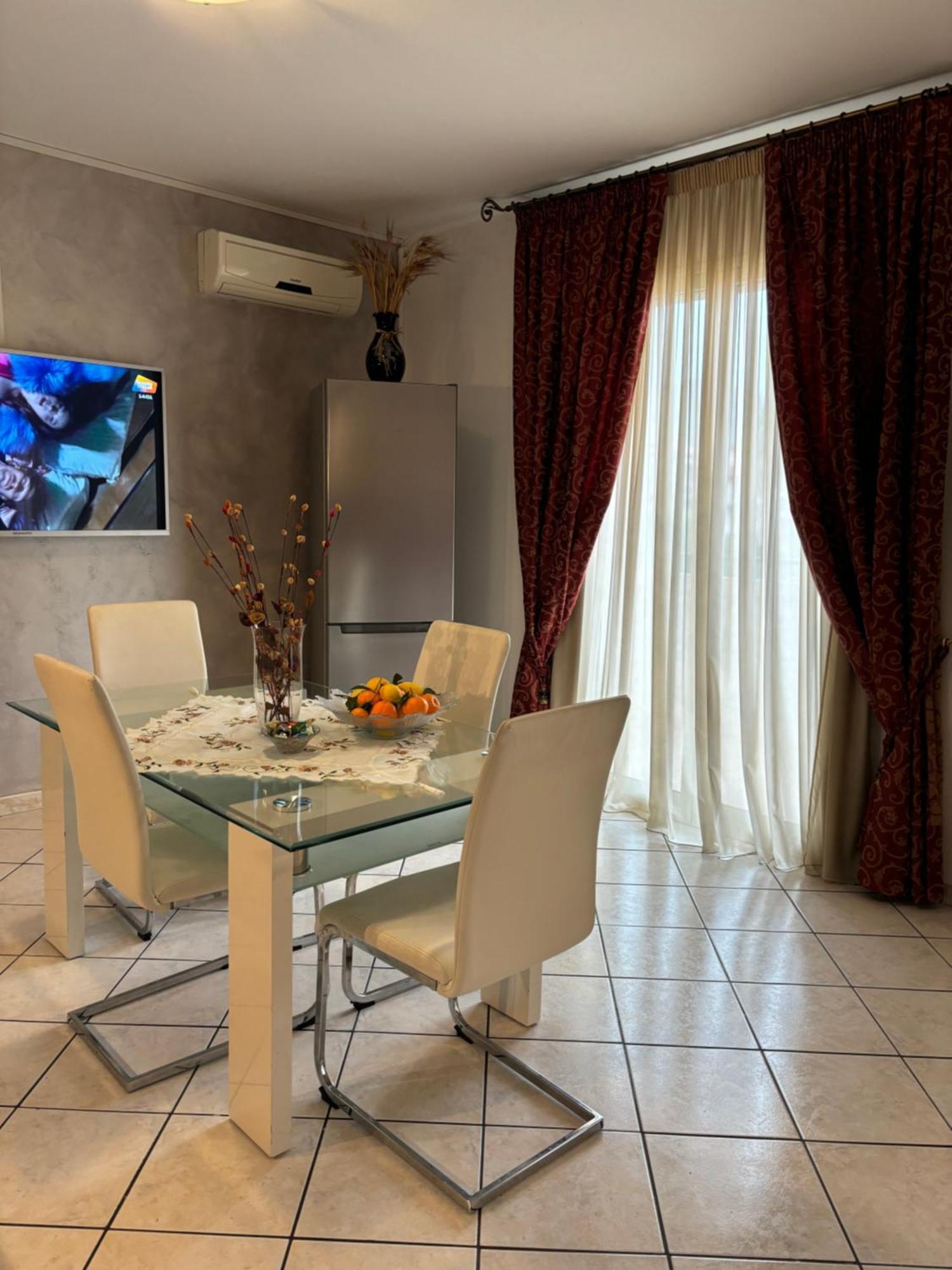 Il Sole Dell'Alcantara Apartment Gaggi Exterior foto